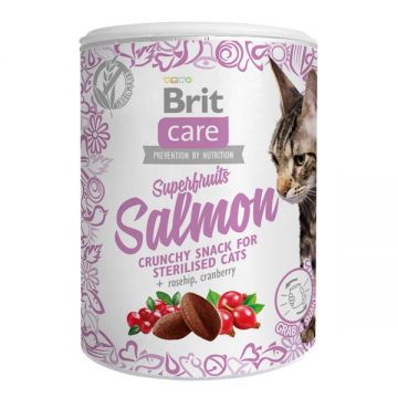 Brit Care Snack Superfruits, Somon și Macese, recompense fară cereale pisici sterilizate, 100g