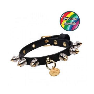 Zgarda din piele ecologica, neagra, decorata cu capse, lungime 45 cm