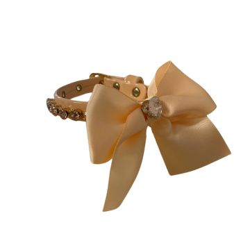 Zgarda caini, roz, decorata cu lantisor de cristale Swarovski si funda de satin, 25 cm