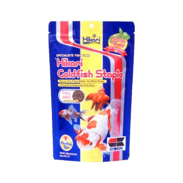 Hrana naturala aromata pentru pesti aurii si pui de Koi, HIKARI STAPLE BABY 300G Hrana naturala aromata pentru pesti aurii si pui de Koi, HIKARI STAPLE BABY 300G
