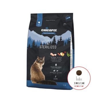 Hrana Uscata Pisici, Chicopee Holistic Nature Line, Sterilized, 1.5 kg