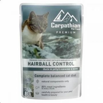 Hrana umeda pentru pisici Carpathian Hairball cu rata in jeleu 80 gr