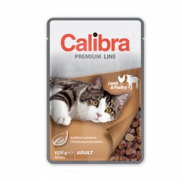 Hrana umeda pentru pisici Calibra Premium Line Adult cu miel  pui 100 gr