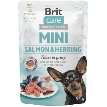 BRIT CARE Dog Mini Plic Sterilised, File de somon şi hering, în sos 85g