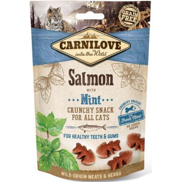 CARNILOVE Crunchy Recompense pentru pisici, cu Somon şi Mentă 50g