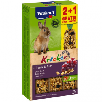 Baton pentru iepuri Vitakraft Kracker Nuci 112gr +56gr Gratis
