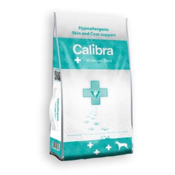 Calibra Dog Hypoallergenic Skin and Coat, 2 kg la reducere