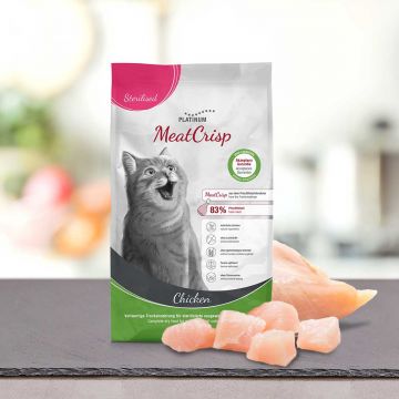 Platinum MeatCrisp, Hrana uscata pentru pisici sterilizate, cu pui, 3 kg