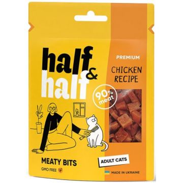 HALF&HALF Recompense pentru pisici, bucăţele cu Pui 50g