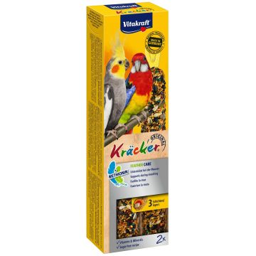 VITAKRAFT Baton pentru papagali mijlocii, cu vitamine pt penaj 2 bucăţi, 180g