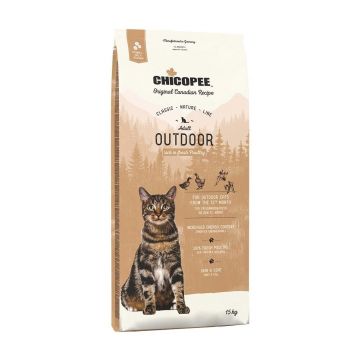 Hrana Uscata Pisici Super-premium Chicopee Cat Adult Outdoor Poultry, 15 kg ieftina