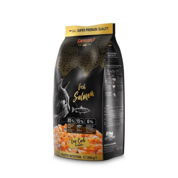 LEONARDO Fresh Salmon & Poultry Hrana uscata pentru pisici adulte, cu somon si pasare 250 gr