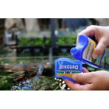 Solutie detoxifiere apa JBL Detoxol 250 ml